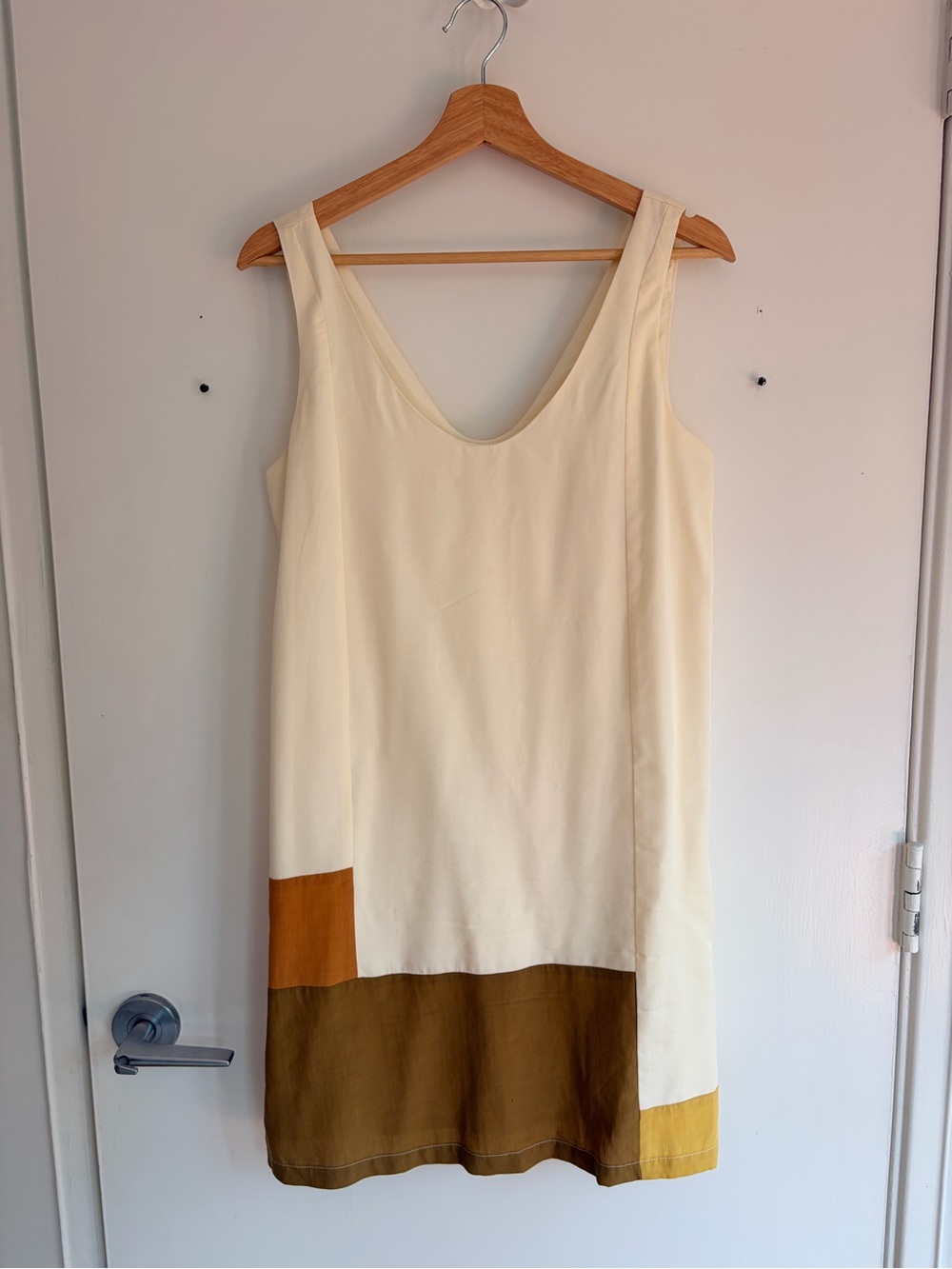 Eve Gravel Ivory Scoop Neck Dress